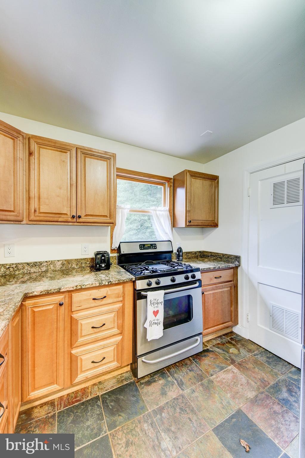 403 South Spring Street Falls Church, VA 22046 - Photo 7 of 21 Kitchen