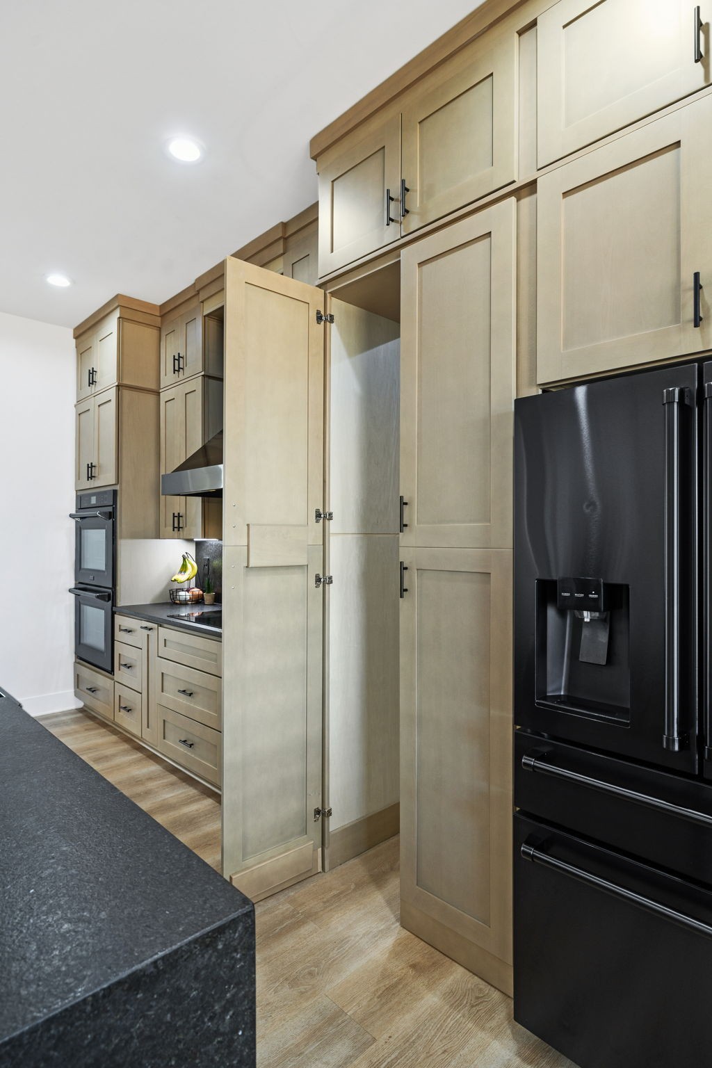 201 Lamb Road Rockvale, TN 37153 - Photo 14 of 87 a kitchen with stainless steel appliances a refrigerator and cabinets