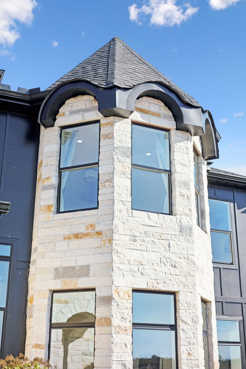 201 Lamb Road Rockvale, TN 37153 - Photo 18 of 87 a front view of a house with a entryway