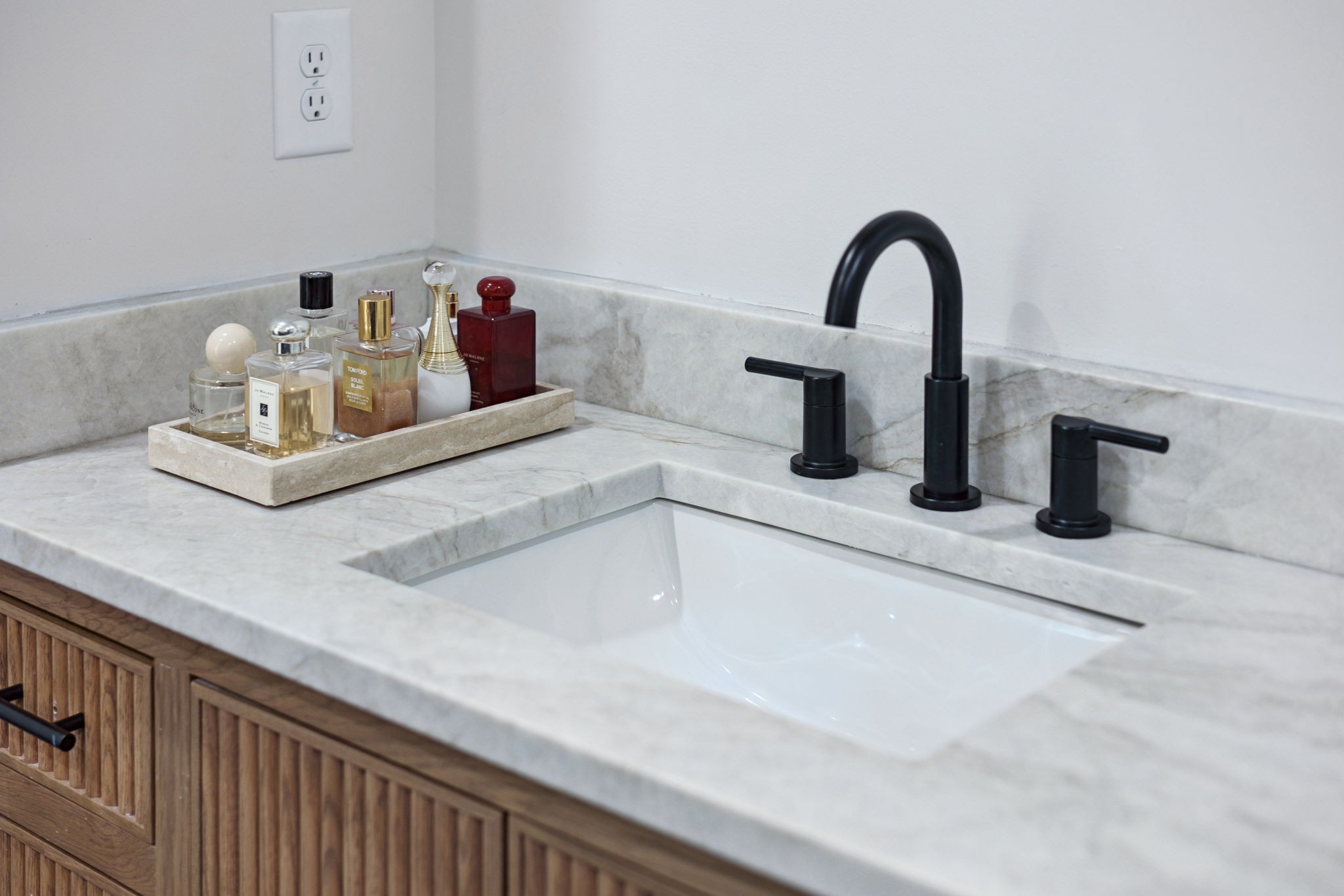 201 Lamb Road Rockvale, TN 37153 - Photo 27 of 87 a kitchen with a sink and a granite counter tops