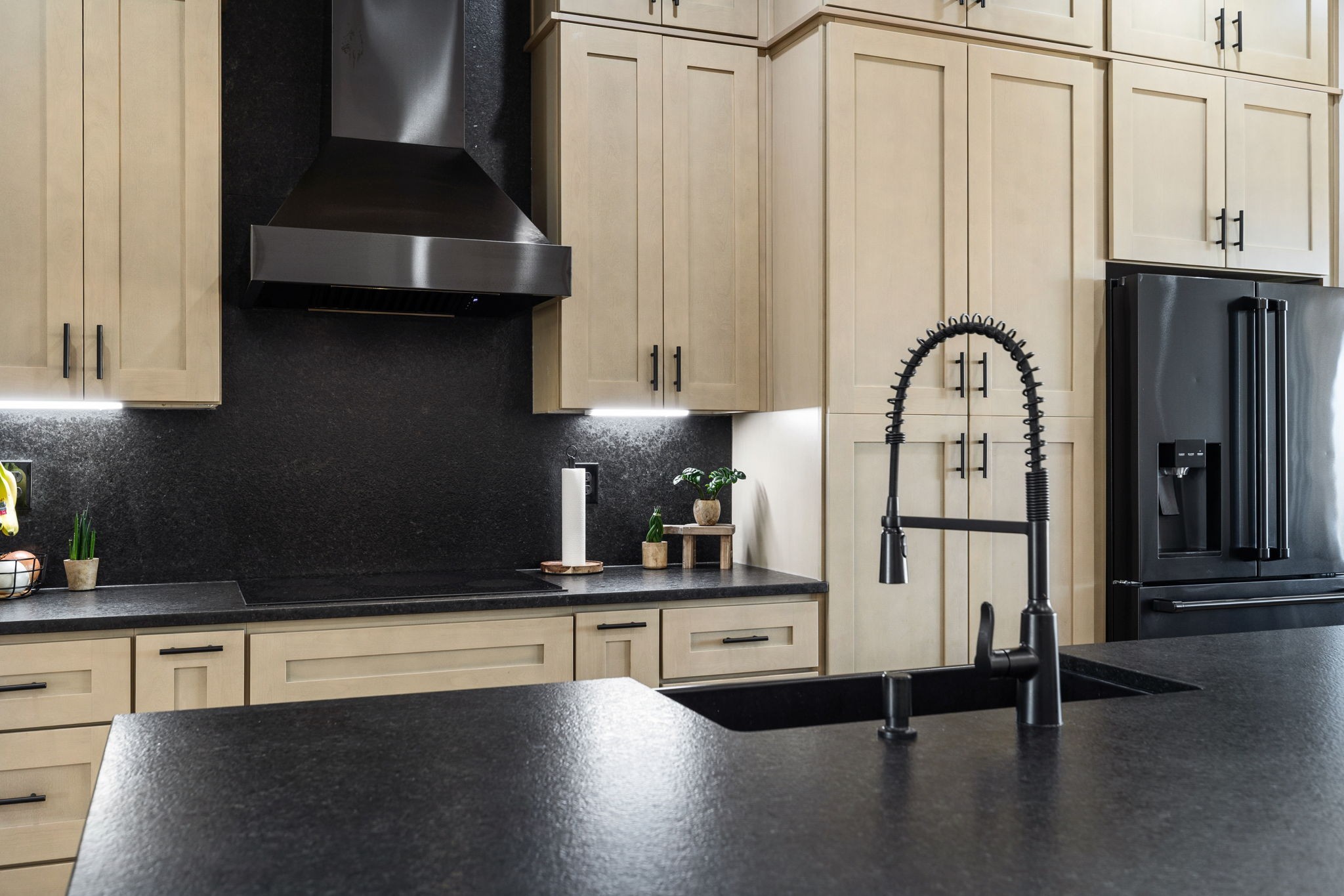 201 Lamb Road Rockvale, TN 37153 - Photo 7 of 87 a kitchen with stainless steel appliances a refrigerator sink and cabinets