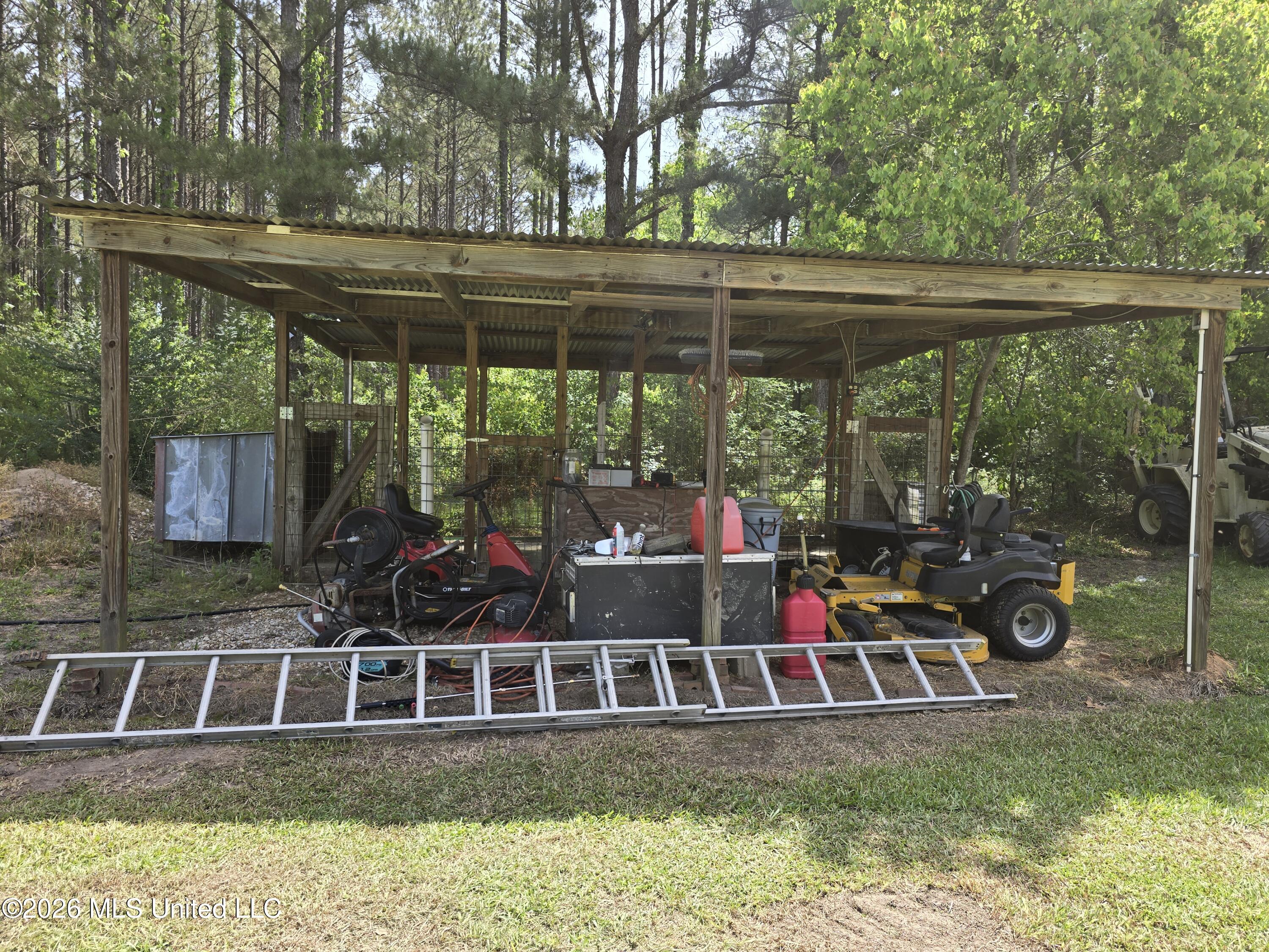 79 Harrington Road Hattiesburg, MS 39401 - Photo 10 of 17 1000012706