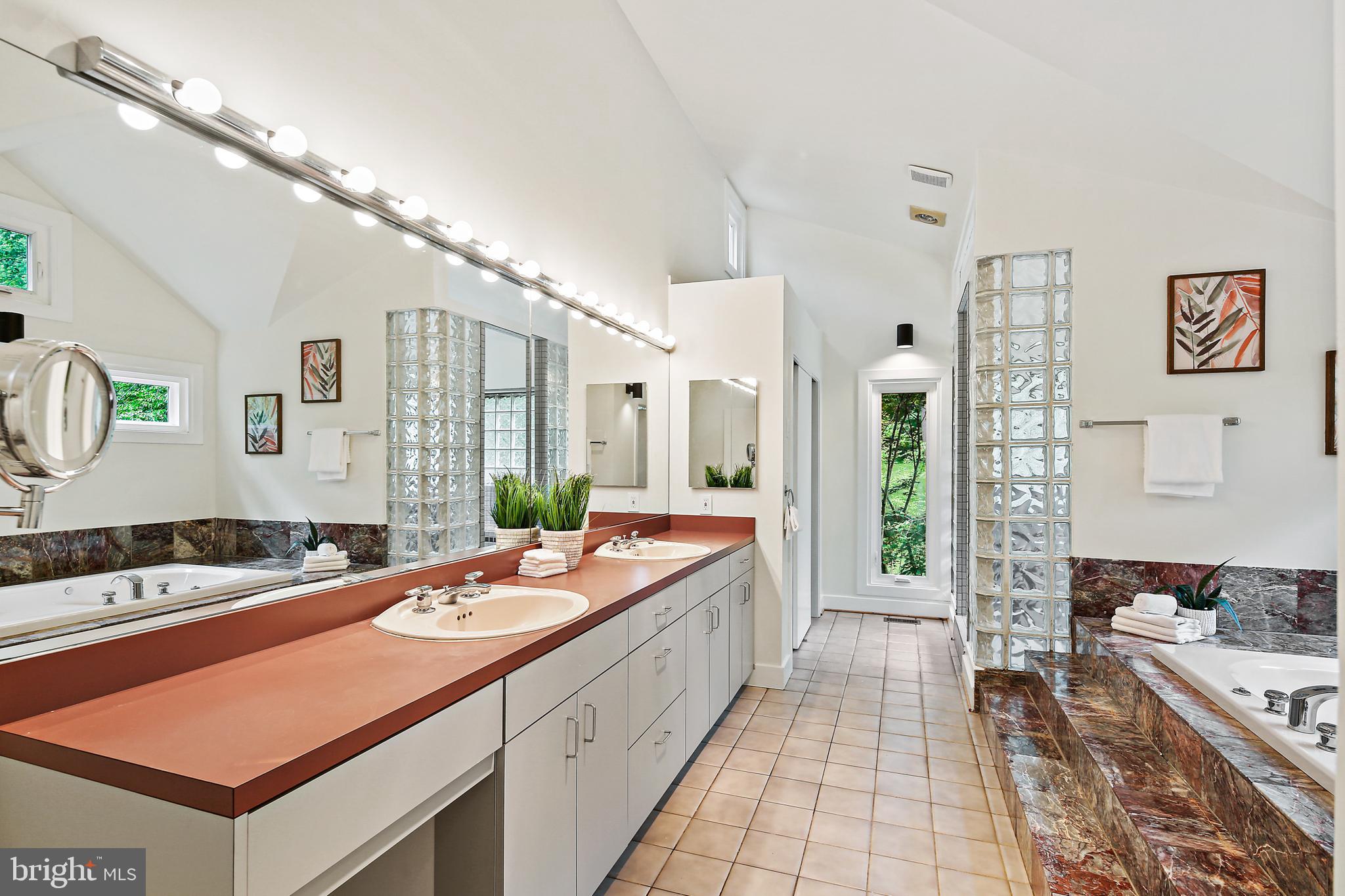 19244 Chandlee Mill Road Sandy Spring, MD 20860 - Photo 23 of 72 Primary Bath w/Double Vanity