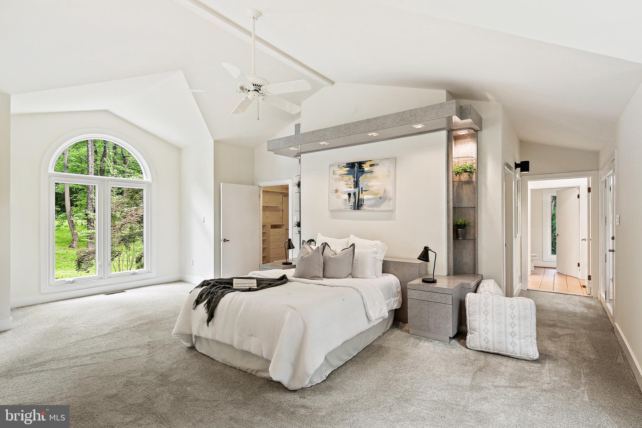 19244 Chandlee Mill Road Sandy Spring, MD 20860 - Photo 3 of 72 Primary Bedroom w/Vaulted Ceiling