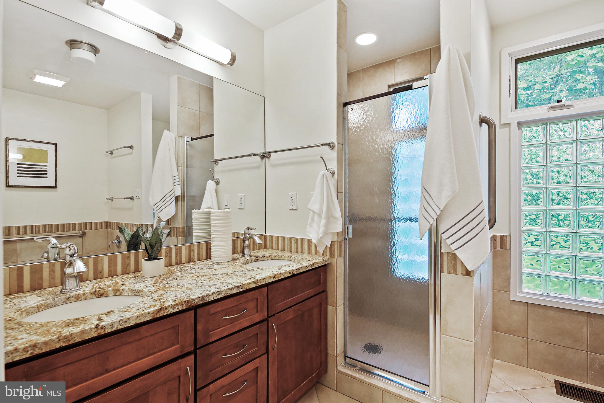 19244 Chandlee Mill Road Sandy Spring, MD 20860 - Photo 38 of 72 In-Law Suite attached Bath Granite Counters