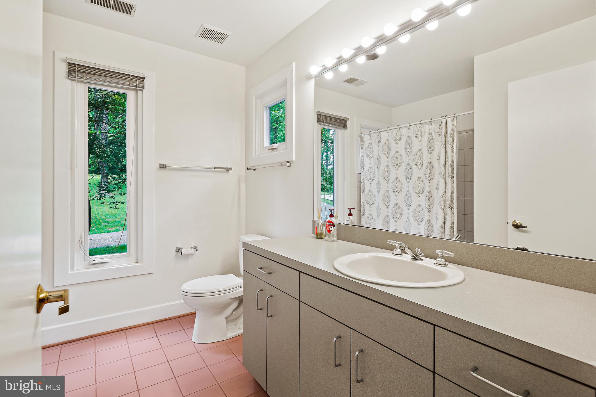 19244 Chandlee Mill Road Sandy Spring, MD 20860 - Photo 43 of 72 Attached Full Bath 3