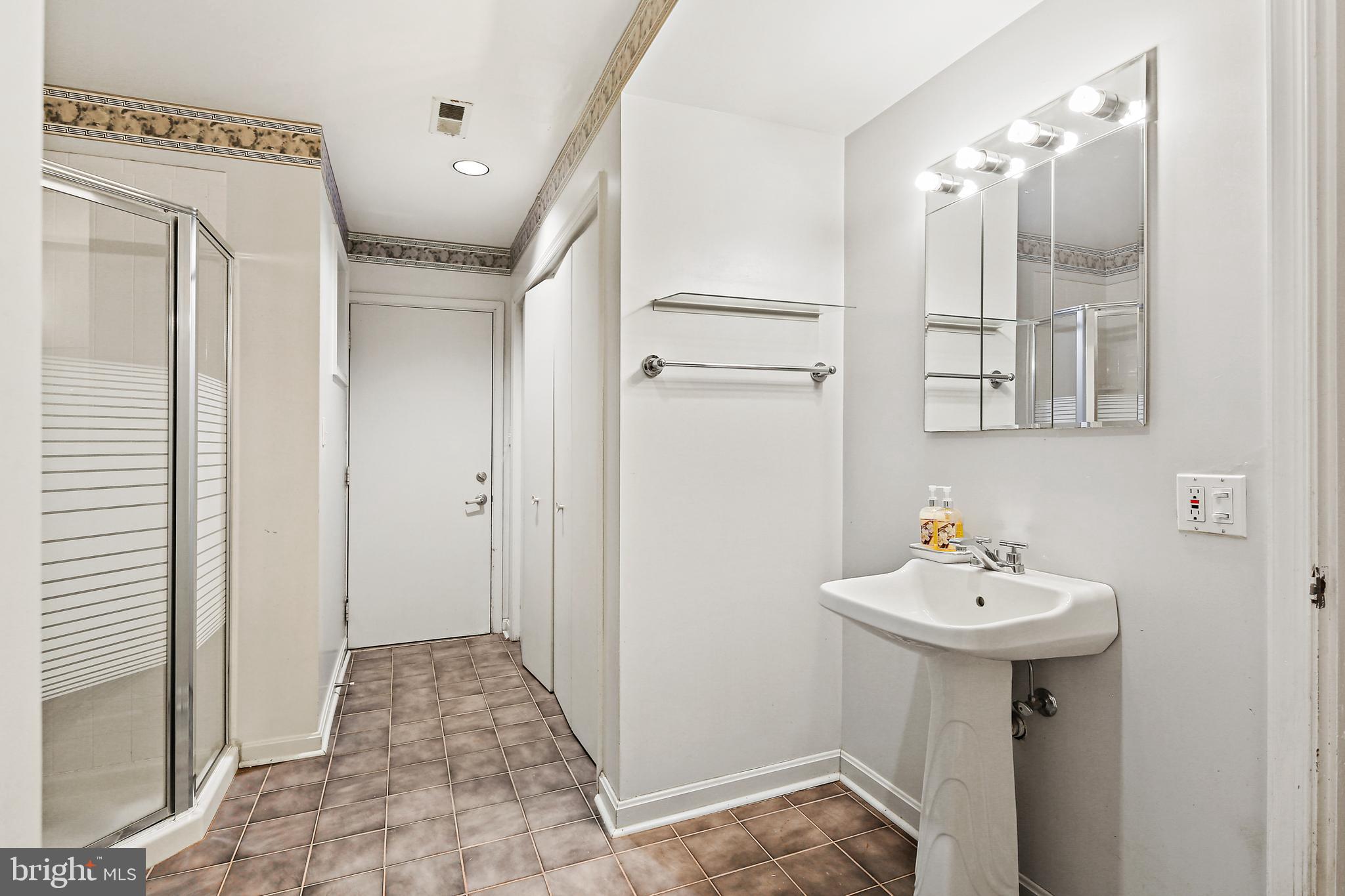 19244 Chandlee Mill Road Sandy Spring, MD 20860 - Photo 51 of 72 Lower Level Full Bath Bath 6 with Tile Flooring