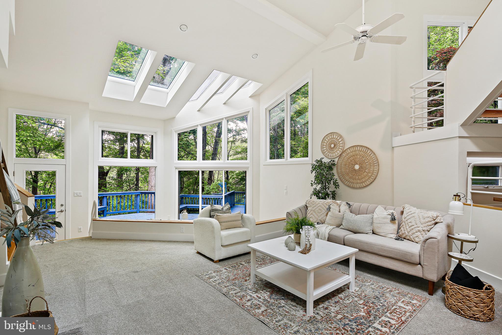 19244 Chandlee Mill Road Sandy Spring, MD 20860 - Photo 6 of 72 Living Room