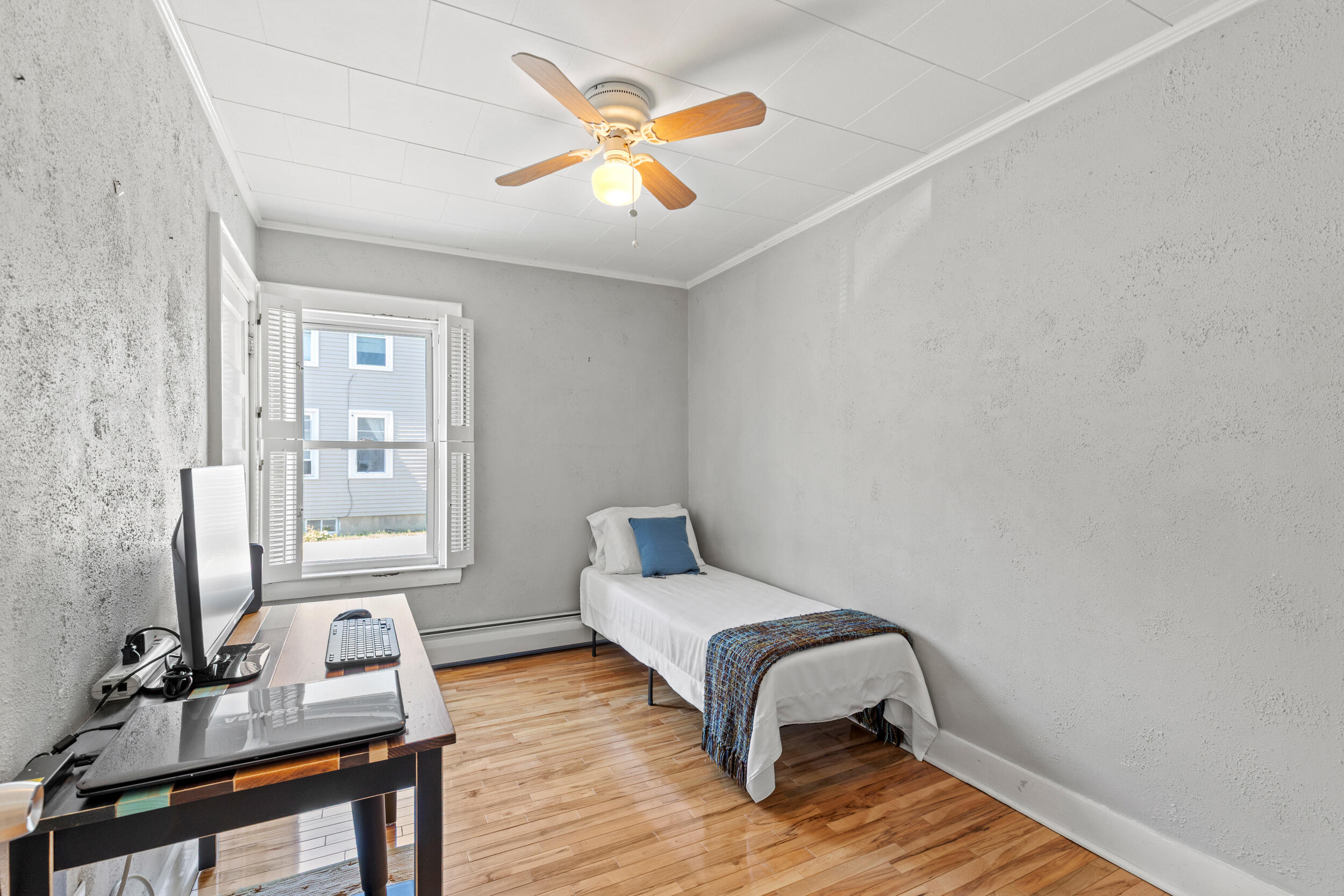 18 Taylor Street Biddeford, ME 04005 - Photo 15 of 38 16_18 taylor biddiford-16