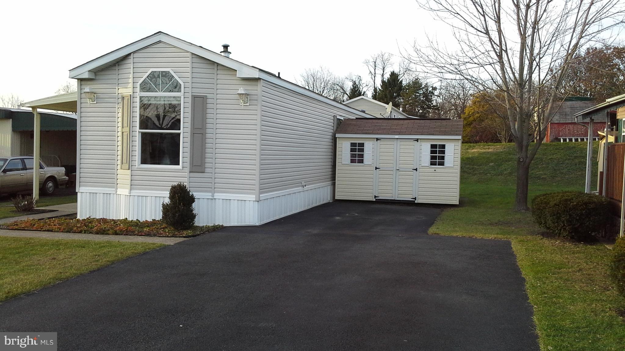 49 Ridgewood Manor Manheim, PA 17545 - Photo 1 of 20
