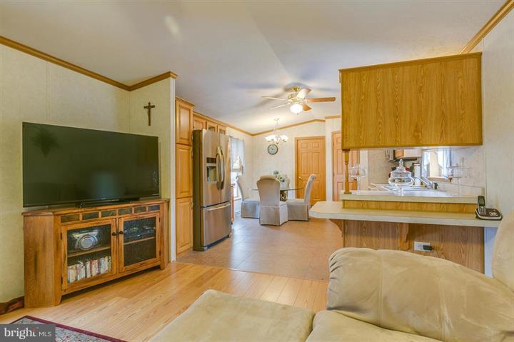 49 Ridgewood Manor Manheim, PA 17545 - Photo 5 of 20