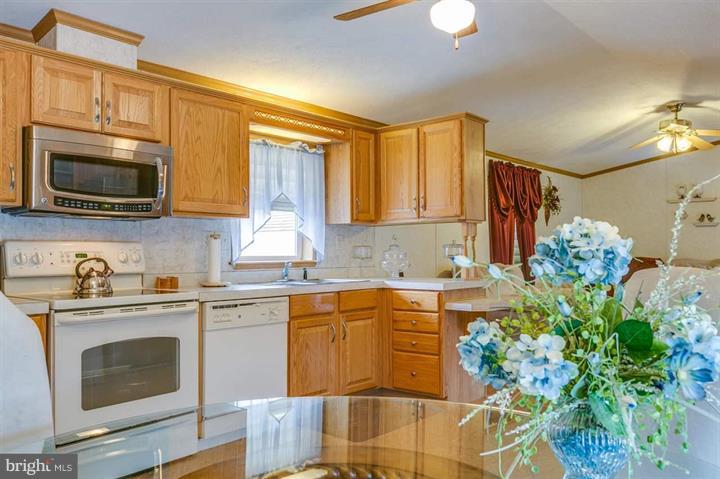 49 Ridgewood Manor Manheim, PA 17545 - Photo 6 of 20