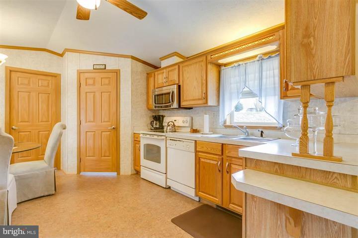 49 Ridgewood Manor Manheim, PA 17545 - Photo 9 of 20