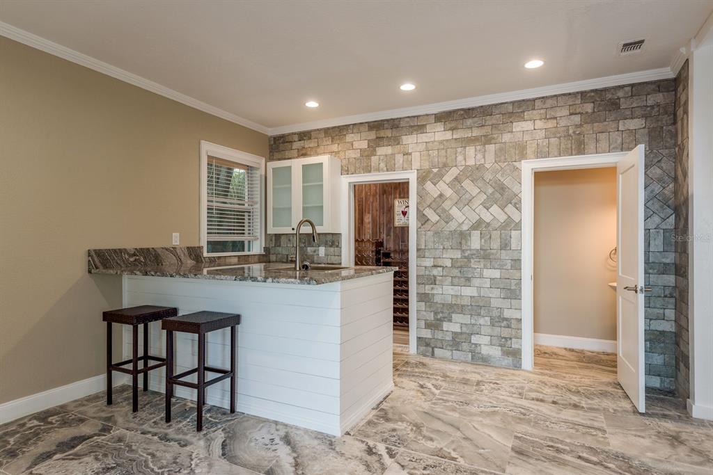 302 Shore Drive Palm Harbor, FL 34683 - Photo 18 of 71