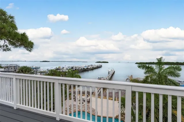 $1,875,000 | 302 Shore Drive, Palm Harbor, FL 34683