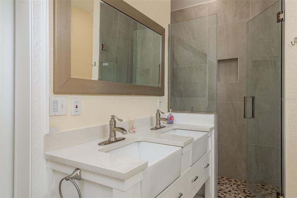 302 Shore Drive Palm Harbor, FL 34683 - Photo 36 of 71