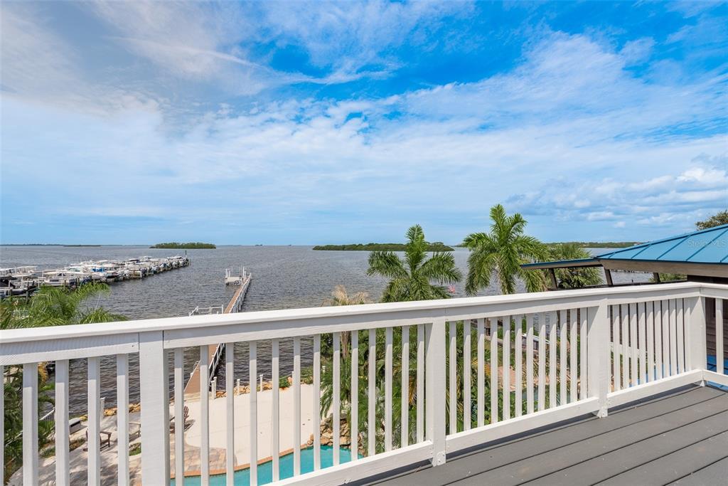 302 Shore Drive Palm Harbor, FL 34683 - Photo 38 of 71