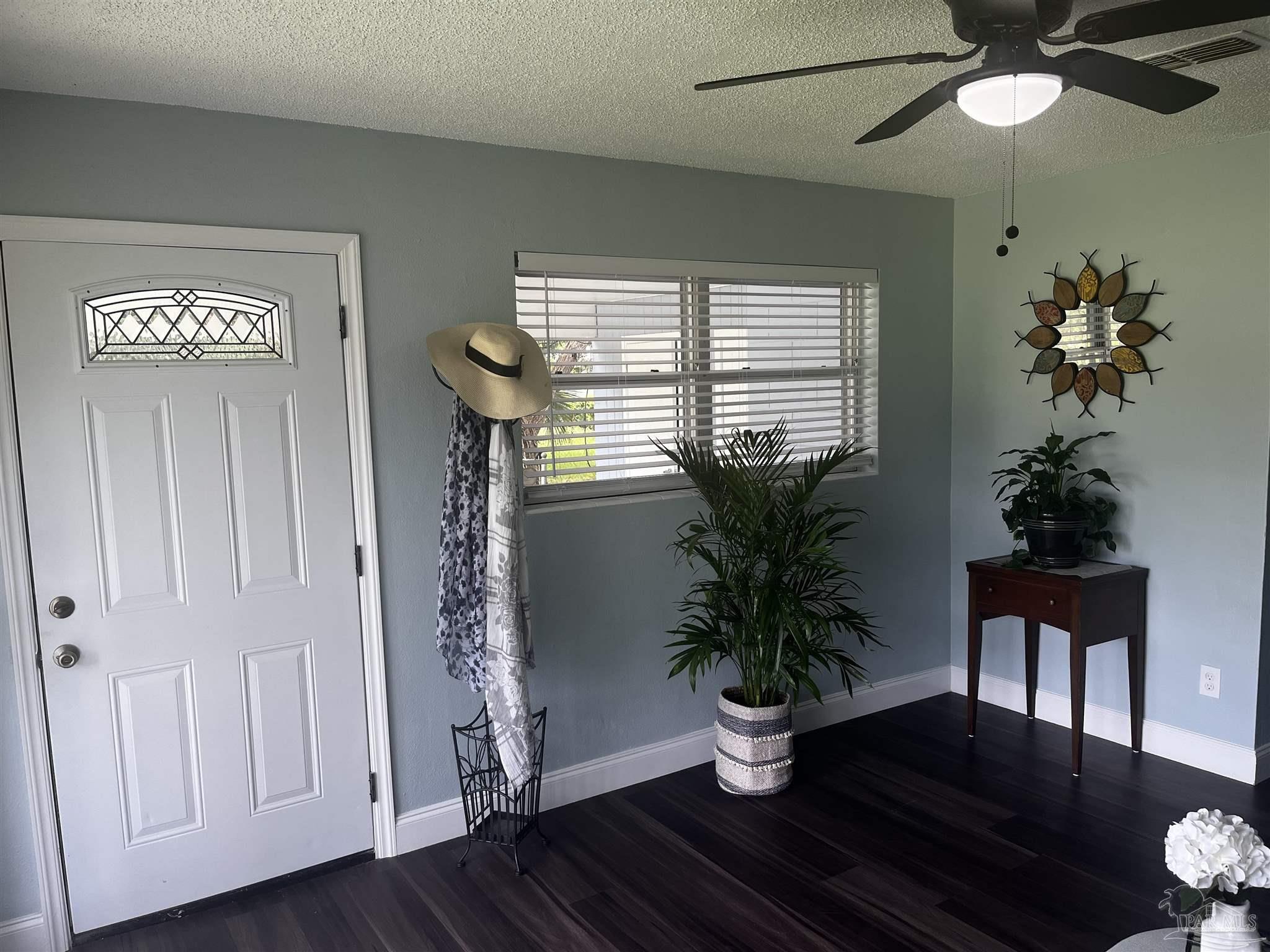 27 Gamwell Road Pensacola, FL 32506 - Photo 8 of 31