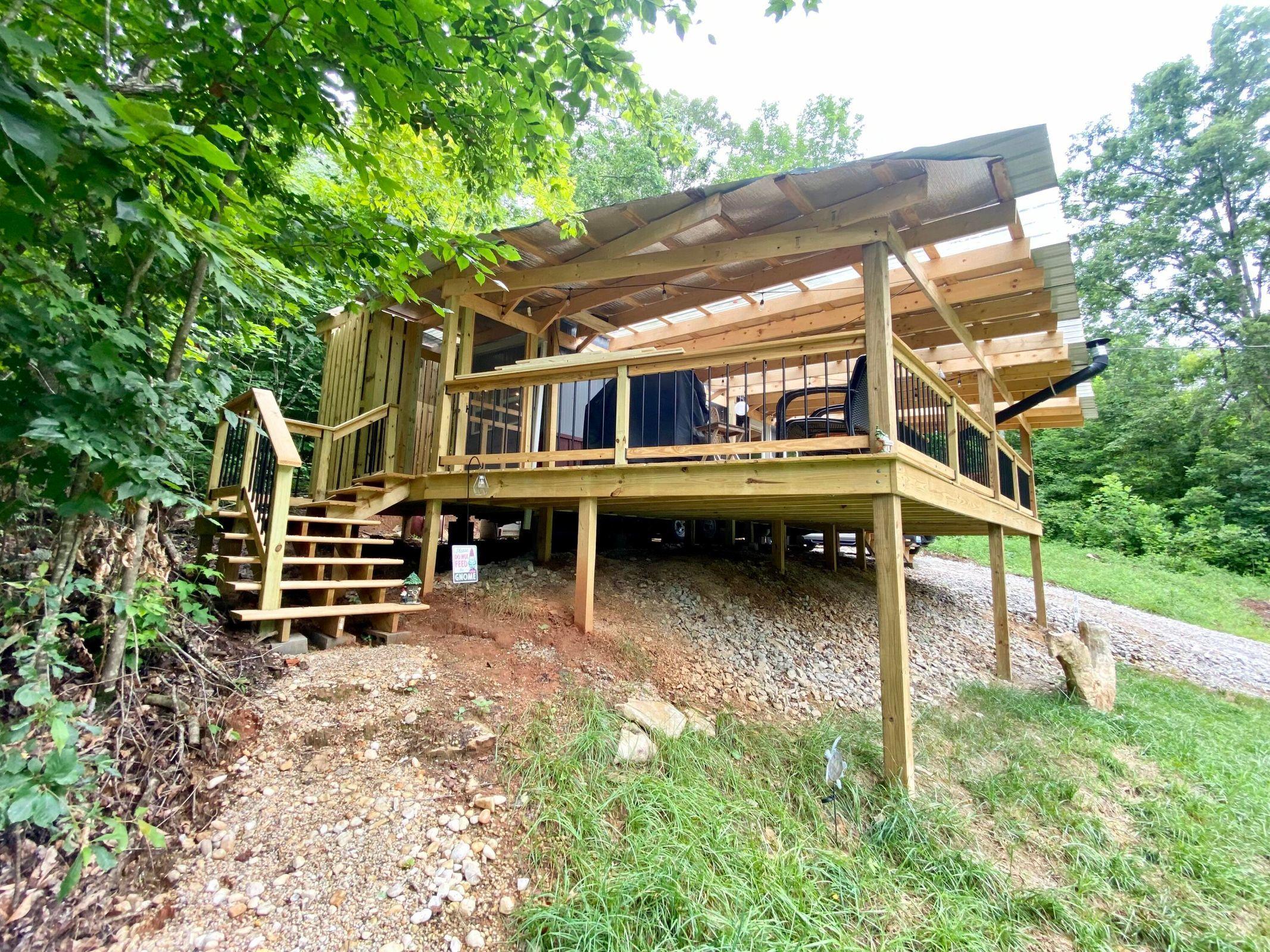 349 Dripping Spring Road Glasgow, KY 42141 - Photo 4 of 23 20210711200008035342000000-o