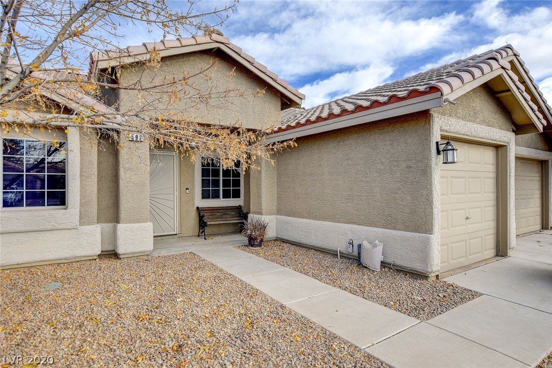 592 Canlite Street Henderson, NV 89015 - Photo 4 of 42