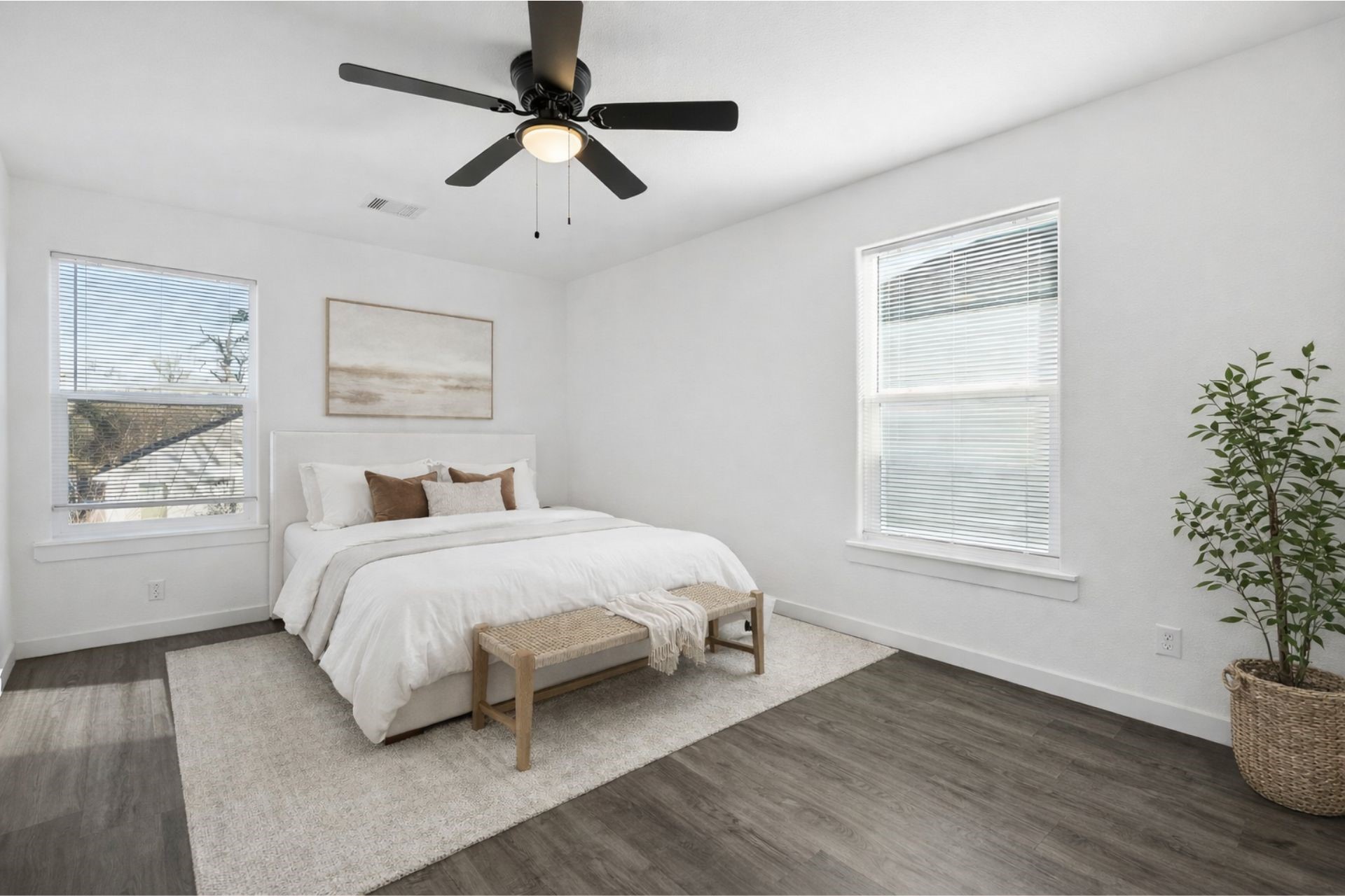 3910 Woolworth Street, Unit A Houston, TX 77026 - Photo 2 of 14 Virtually Staged