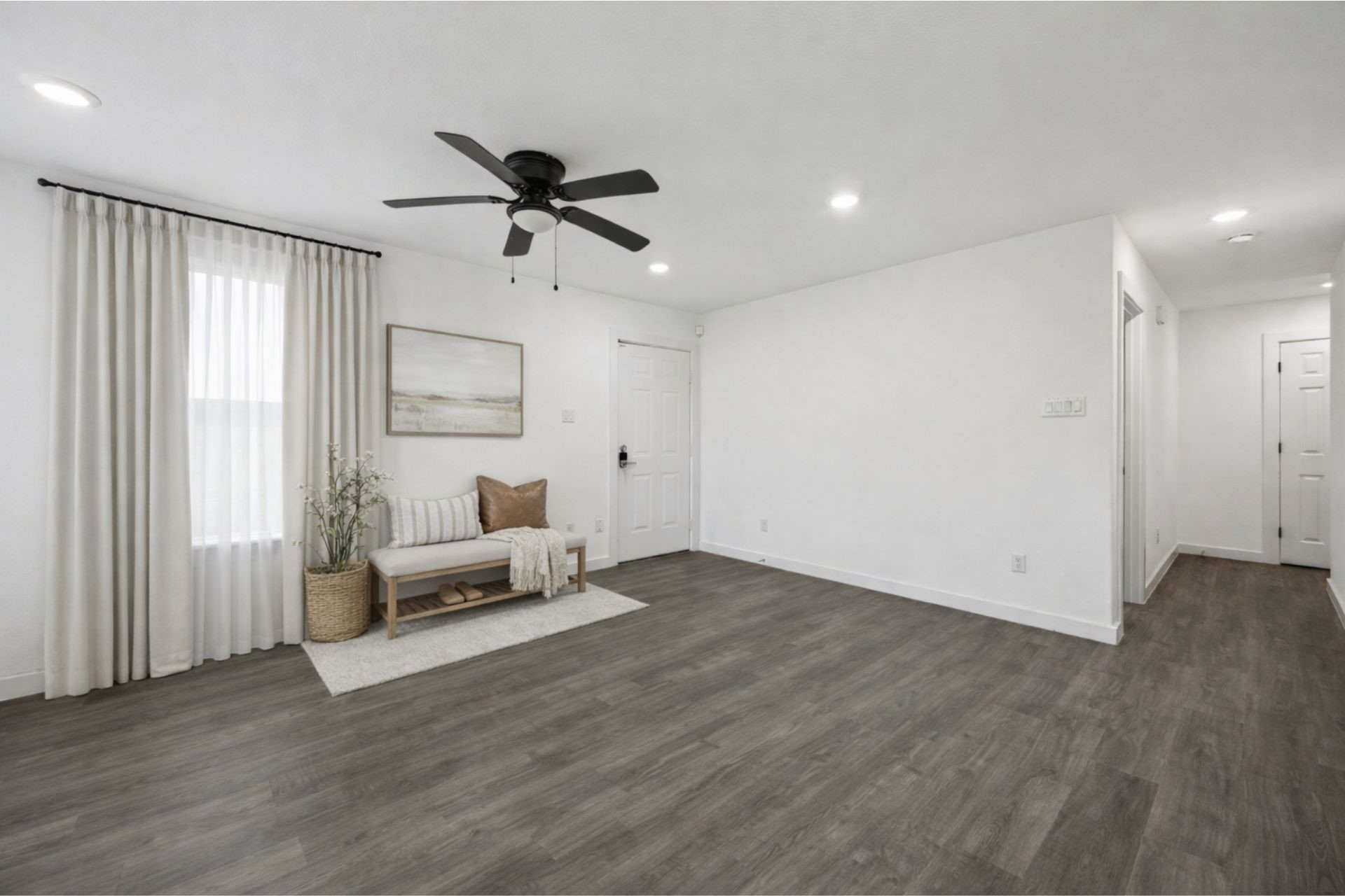 3910 Woolworth Street, Unit A Houston, TX 77026 - Photo 3 of 14 Virtually Staged