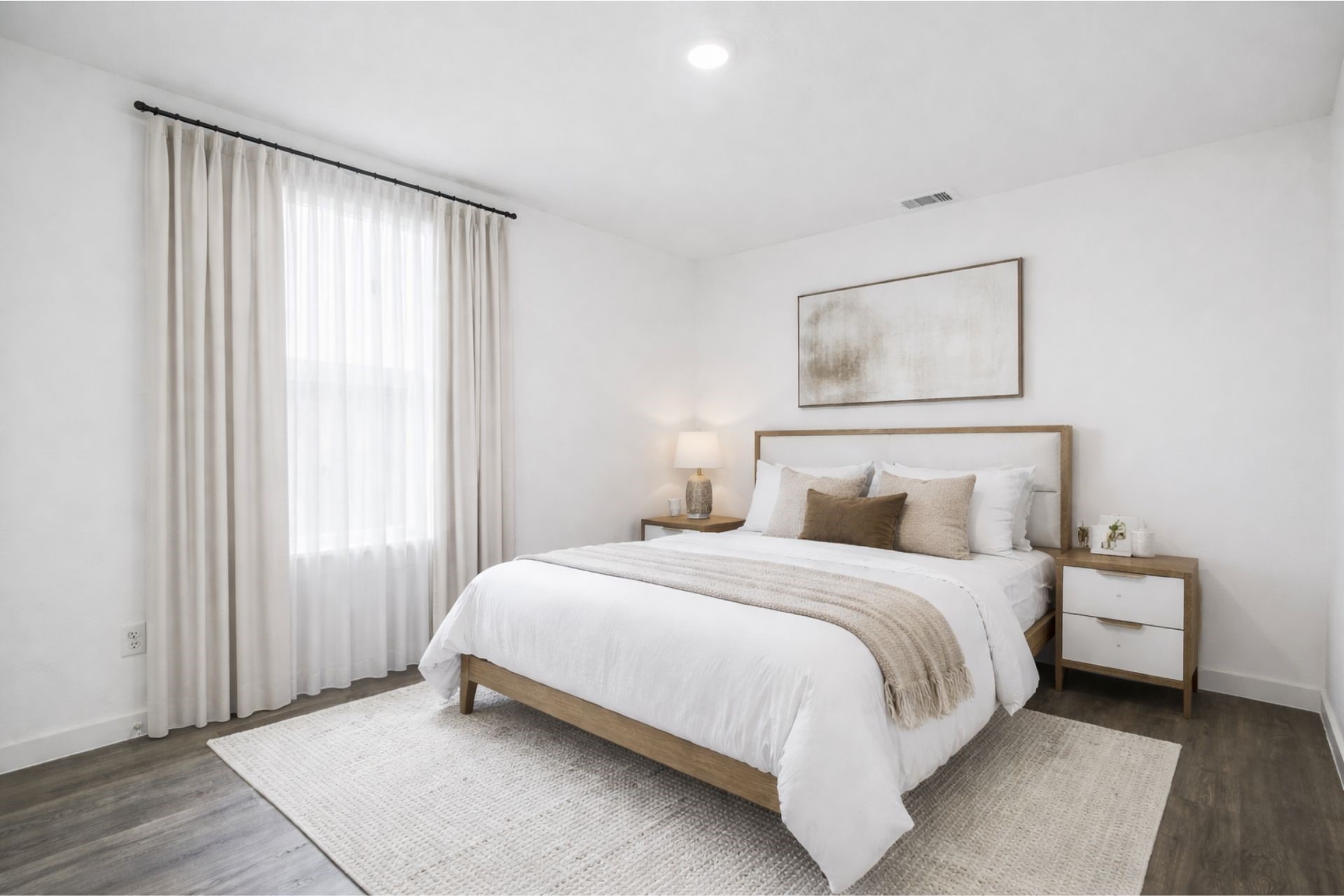 3910 Woolworth Street, Unit A Houston, TX 77026 - Photo 9 of 14 Virtually Staged