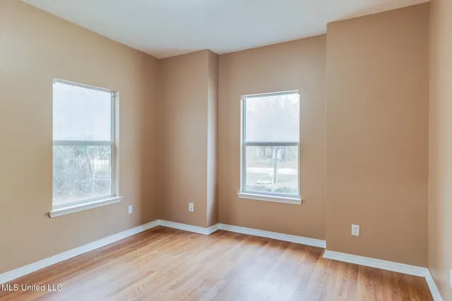 $1,600 | 6085 West Bolivar Street, Bay St. Louis, MS 39520