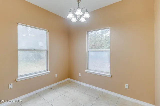 $1,600 | 6085 West Bolivar Street, Bay St. Louis, MS 39520