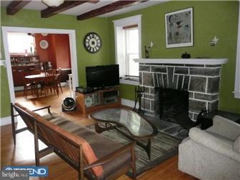 7108 Cresheim Road Philadelphia, PA 19119 - Photo 6 of 11