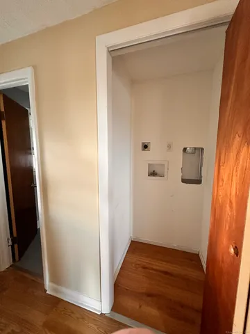 a view of walk in closet