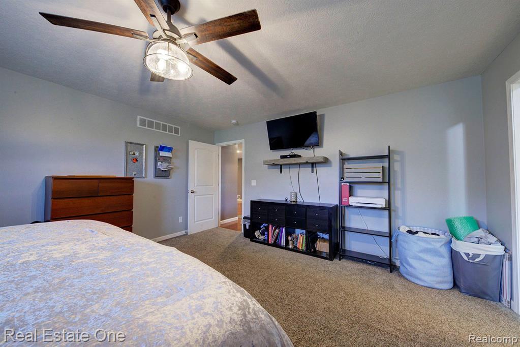 3593 Outback Trail Pinckney, MI 48169 - Photo 46 of 71 Gallery Image 46