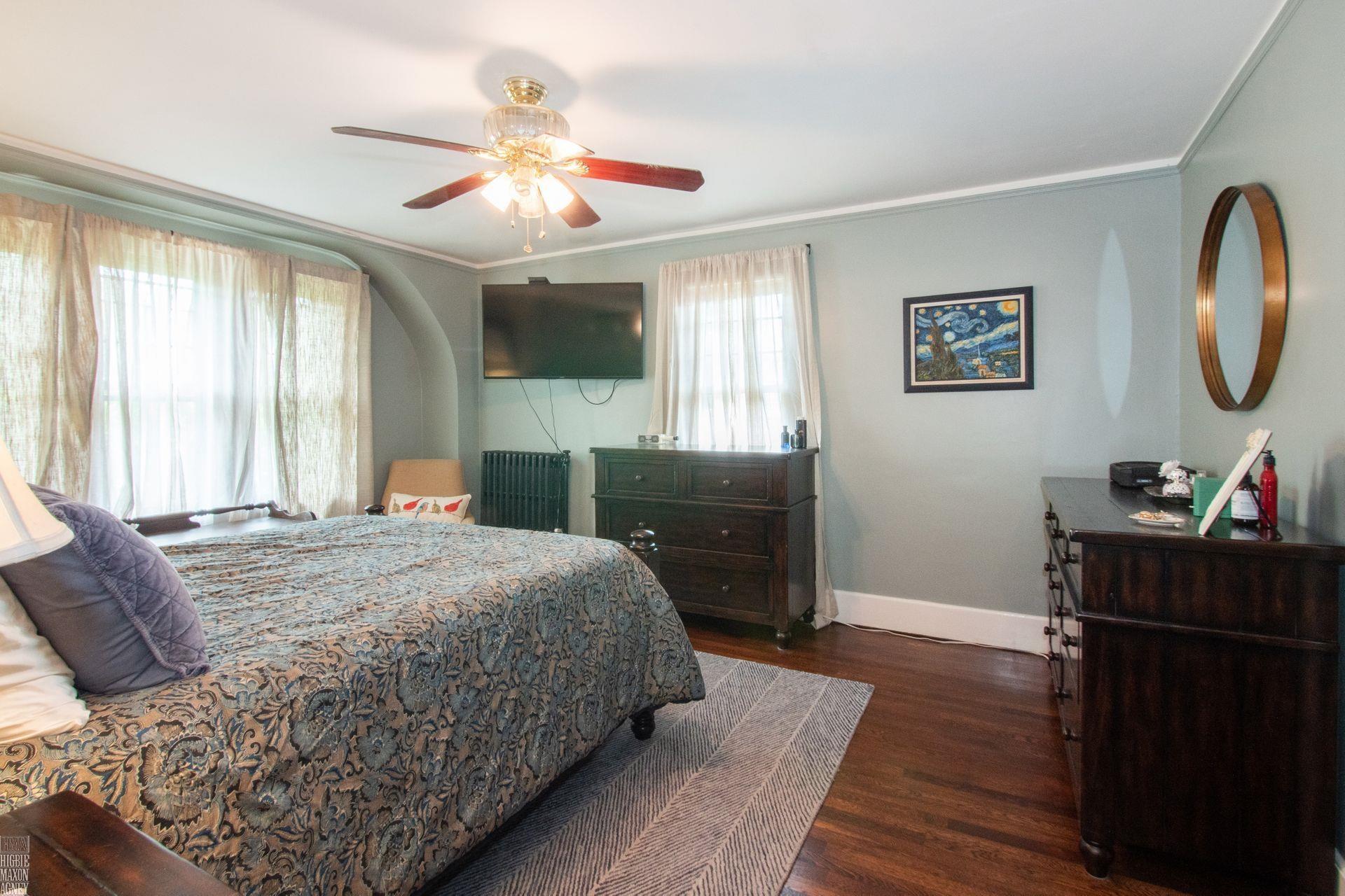 1423 Devonshire Road Grosse Pointe, MI 48230 - Photo 22 of 35 50116001-21.JPG