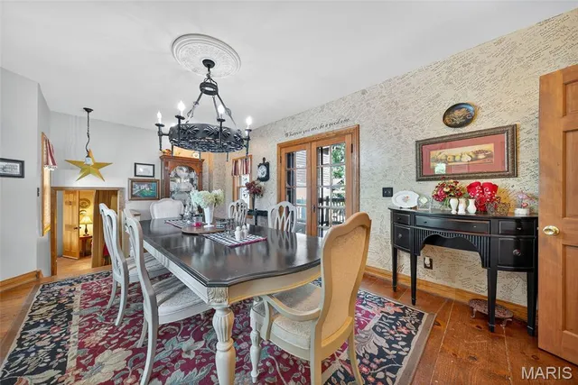 $900,000 | 5549 Main Street, Augusta, MO 63332