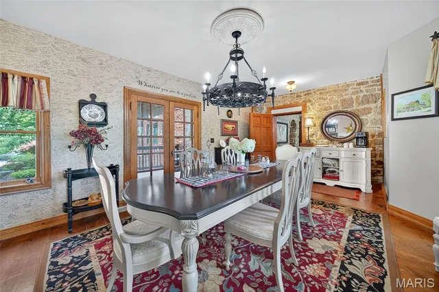 $900,000 | 5549 Main Street, Augusta, MO 63332