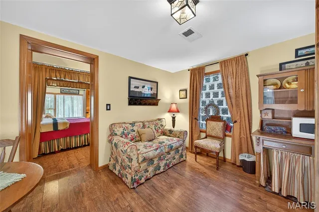 $900,000 | 5549 Main Street, Augusta, MO 63332