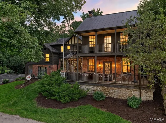 $900,000 | 5549 Main Street, Augusta, MO 63332