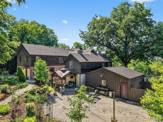 $900,000 | 5549 Main Street, Augusta, MO 63332