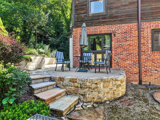 $900,000 | 5549 Main Street, Augusta, MO 63332