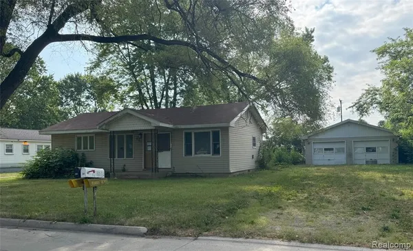 $90,000 | 824 Harbor Avenue, Monroe, MI 48162