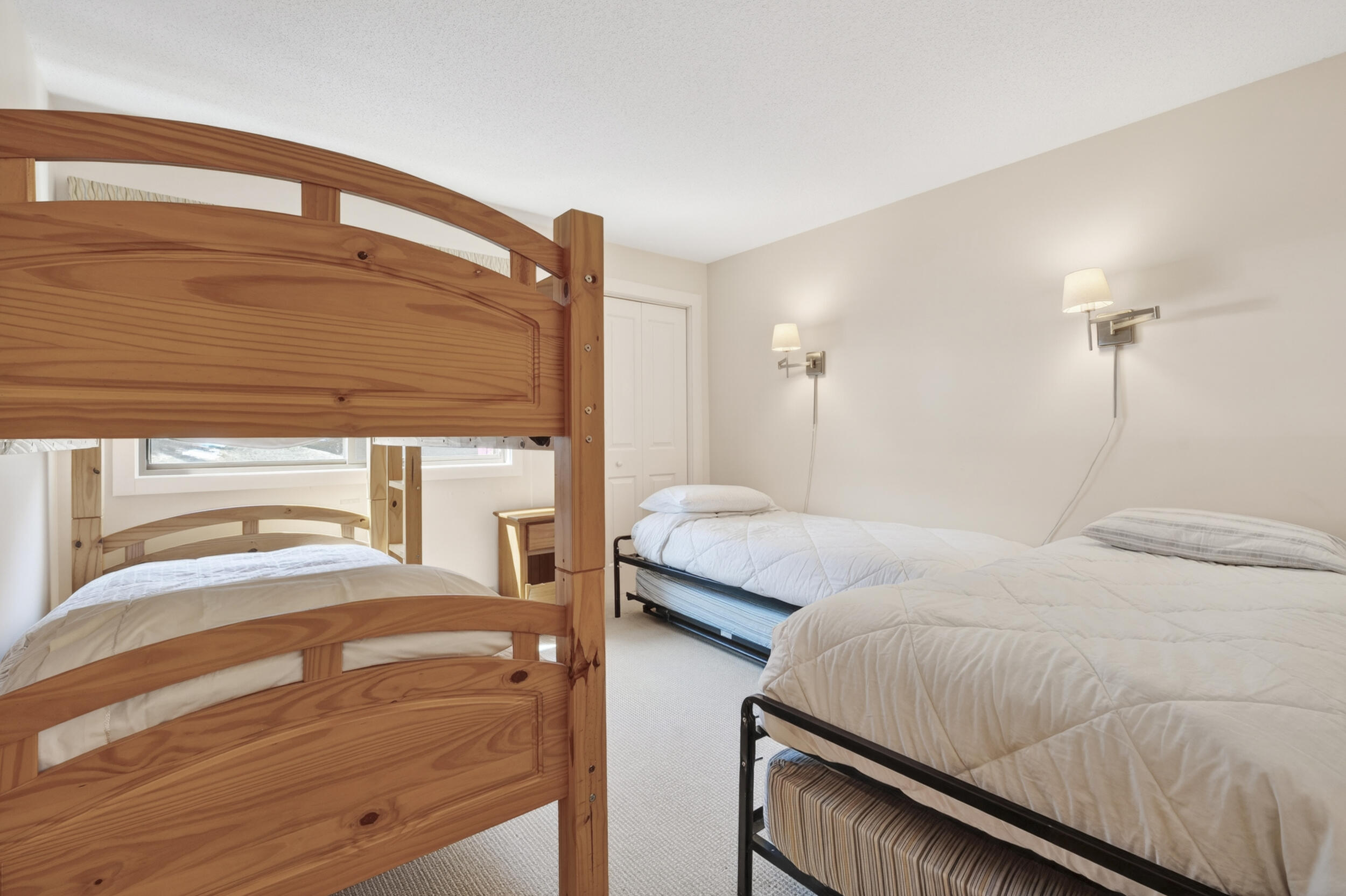 372 Skiway Road, Unit 2307 Newry, ME 04261 - Photo 9 of 19 372skiwayroadunit307-15