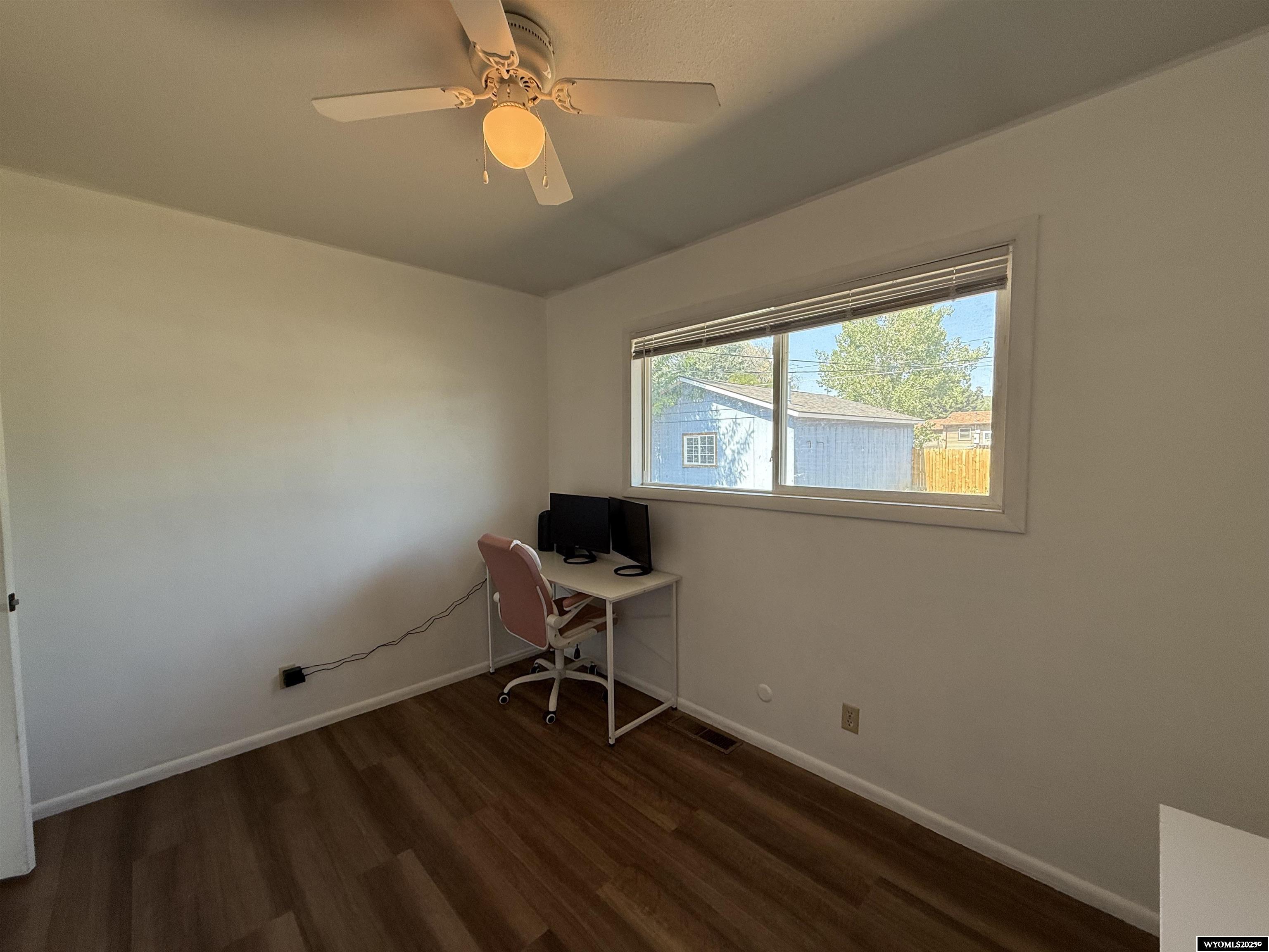 1302 Johnson Avenue Thermopolis, WY 82443 - Photo 20 of 36