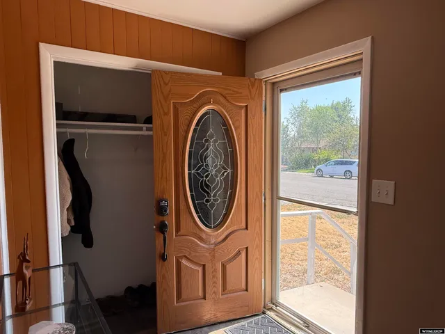 $280,000 | 1302 Johnson Avenue, Thermopolis, WY 82443