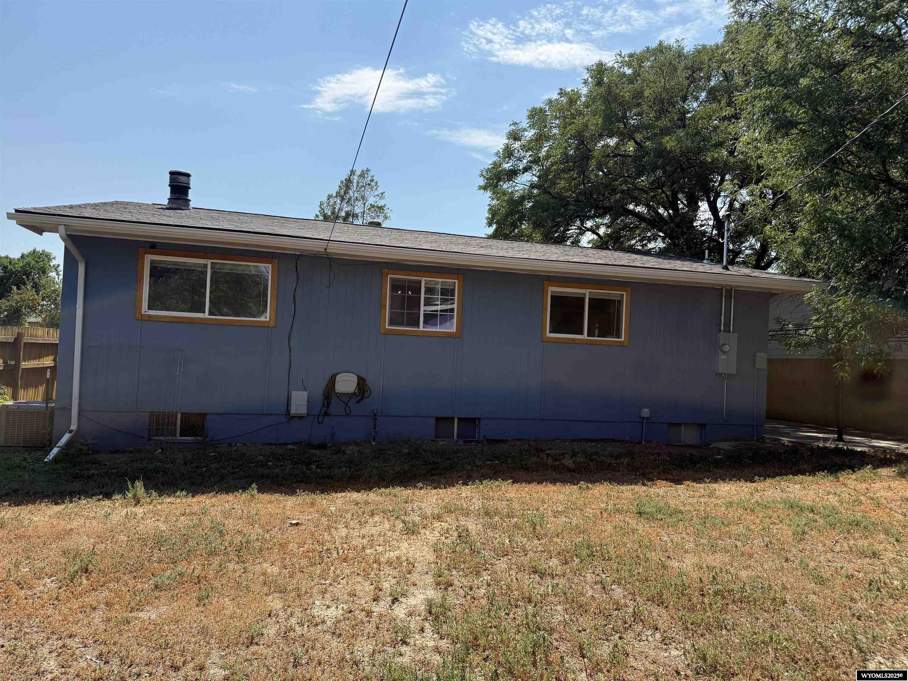 1302 Johnson Avenue Thermopolis, WY 82443 - Photo 34 of 36