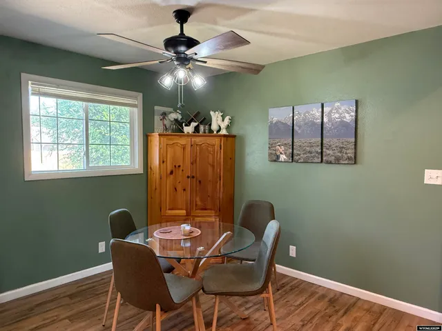 $280,000 | 1302 Johnson Avenue, Thermopolis, WY 82443