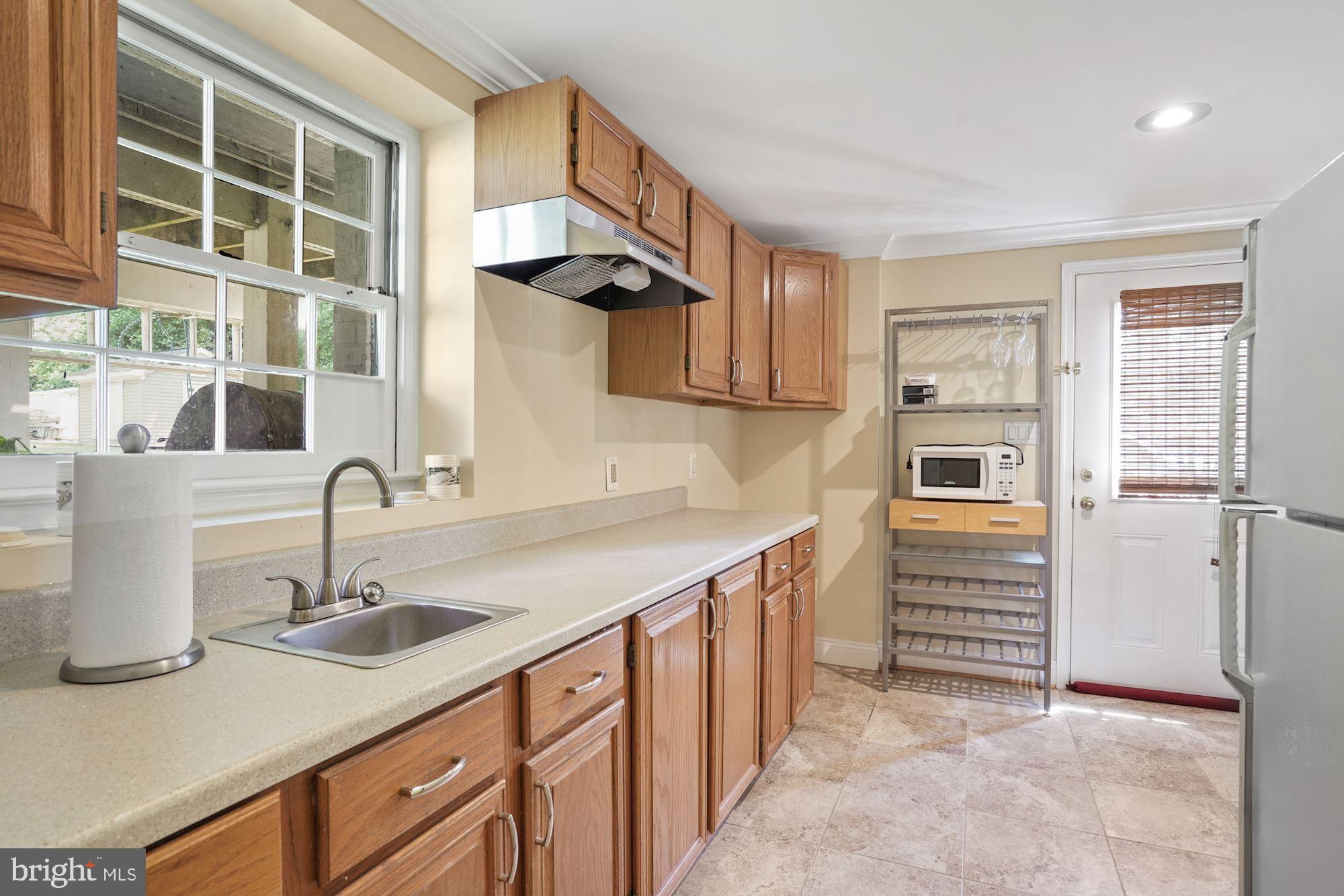 6620 Newington Road Lorton, VA 22079 - Photo 37 of 57 Lovely Kitchenette in Lower Level
