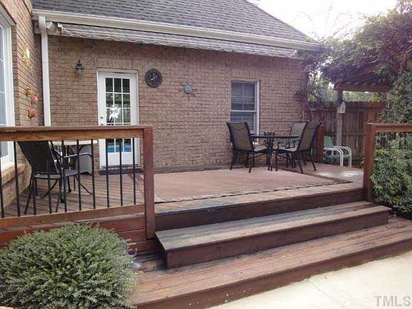 8016 Millenium Drive Raleigh, NC 27614 - Photo 20 of 25 Deck with retractable awning.