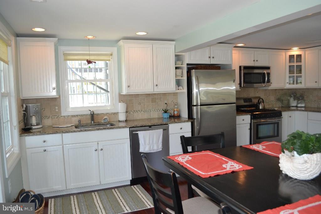 41 Alma Road Long Beach Township, NJ 08006 - Photo 7 of 30 Gallery Image 7