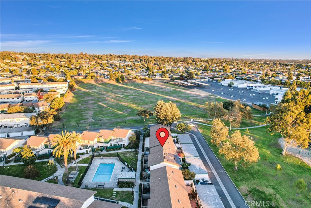 8083 Kerr Green Buena Park, CA 90621 - Photo 37 of 40 a view of sky from balcony