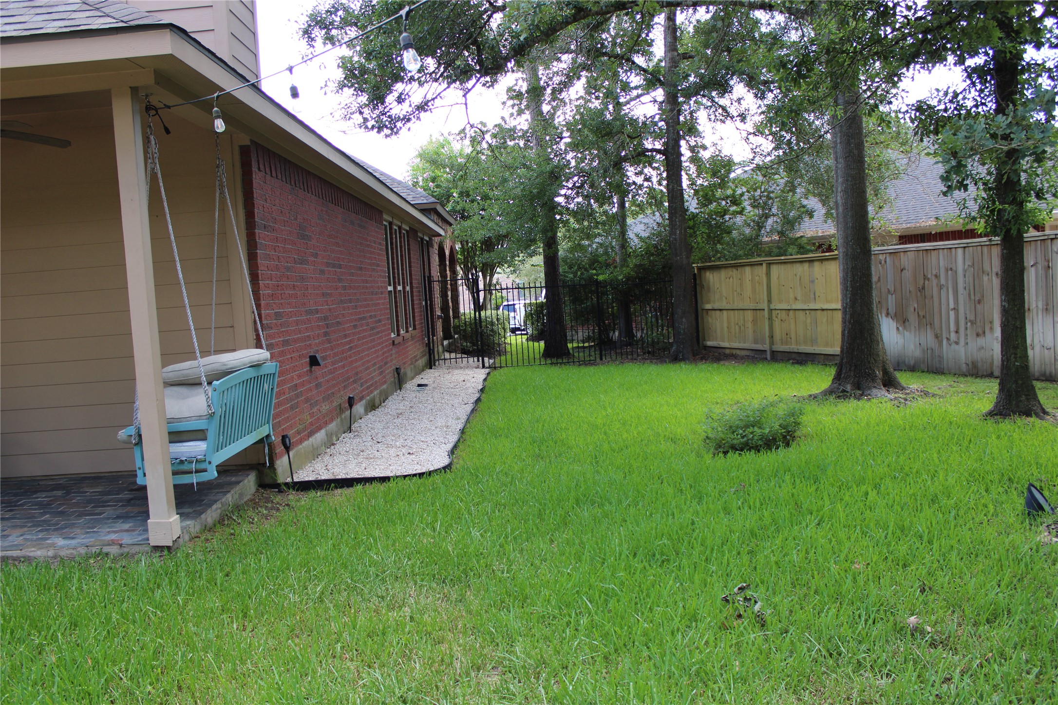 130 East Lasting Spring Circle Spring, TX 77389 - Photo 18 of 36
